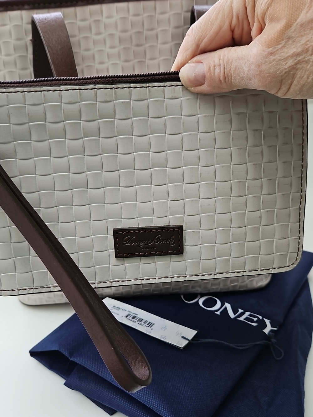 🪸 SUMMER SALE Dooney & Bourke Oyster White Woven Liliana Satchel/Matching Purse - Picture 12 of 16